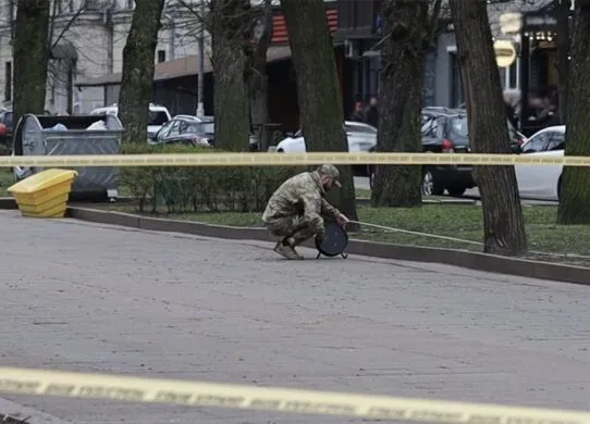 У центрі Житомира знайшли підозрілий рюкзак