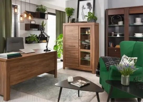 Комп'ютерні та письмові столи: як обрати ідеальний варіант для роботи та навчання