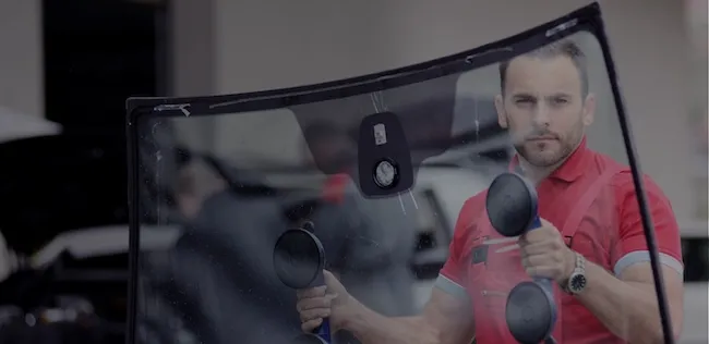 Лобовое стекло Toyota: особенности, уход и возможные проблемы