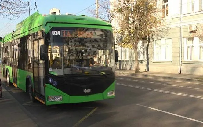 На Великдень у Житомирі громадський транспорт працюватиме довше