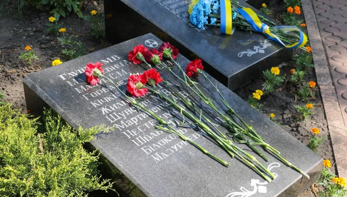У Житомирі вшанували пам'ять загиблих внаслідок Чорнобильської катастрофи (фото)