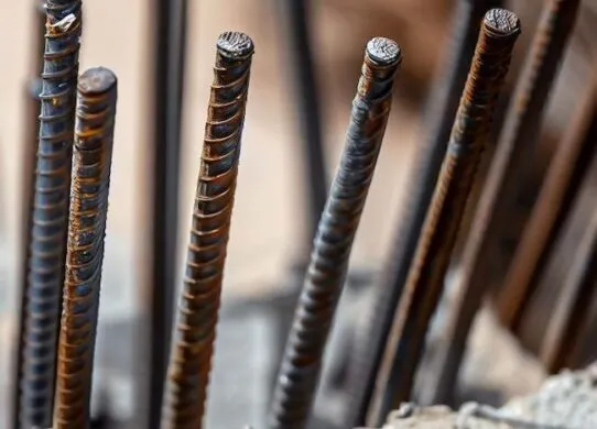 Чому вам варто придбати сталевий прокат для будівництва