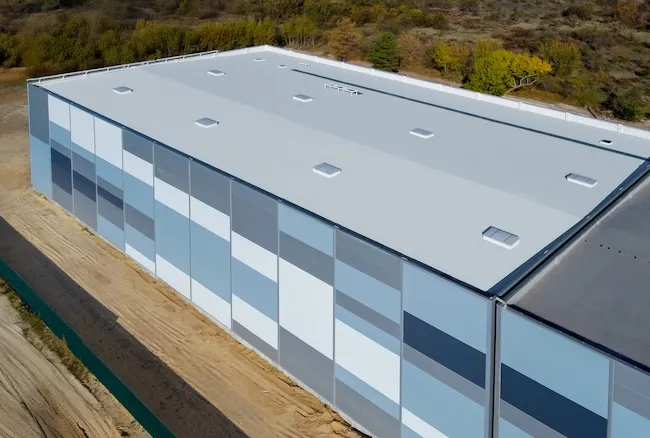 Для яких дахів підходить покриття з ПВХ-мембрани