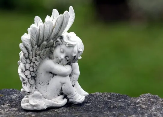 День ангела Федора 16 травня 2025: традиції, значення імені та картинки з привітаннями