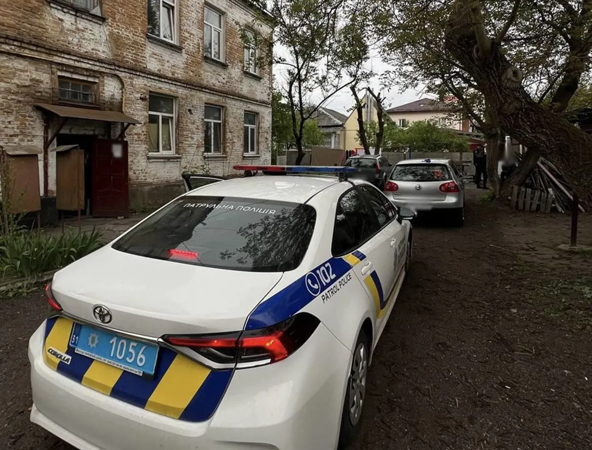 Погрожував підірвати себе та копів: у Житомирі затримали неадеквата