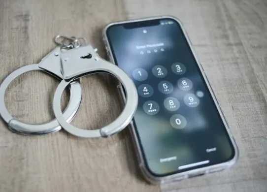 У Житомирі вʼязень «замінував» ліцей і отримав ще 7 років тюрми