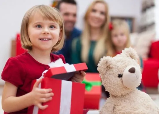 Подарунки для дітей: 10 найкращих ідей для радості