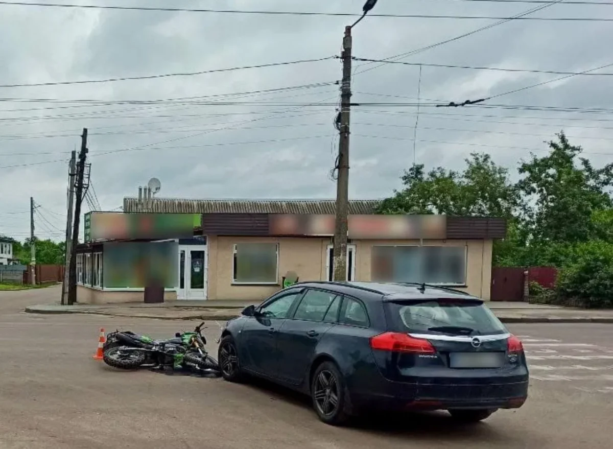 В ДТП у Житомирі постраждав 16-річний мотоцикліст