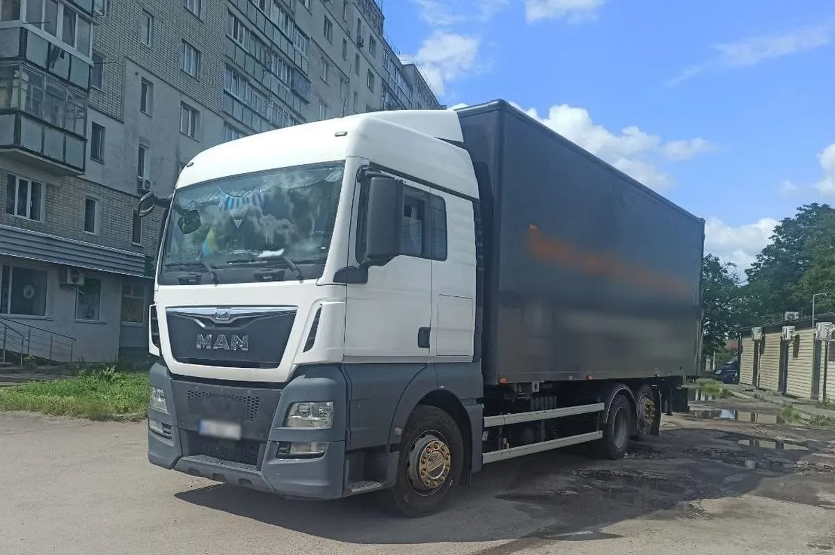 У Житомирі вантажівка збила жінку