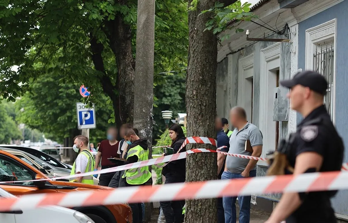 У Житомирі на Ріхтера чоловік застрелив колишню дружину та вчинив самогубство: що відомо