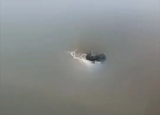 У Житомирі хтось обстріляв машини у дворі з пневматики - розпочато перевірку