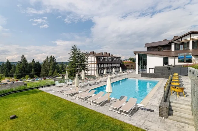 Чому готель в Східниці з басейном — це чудова ідея?