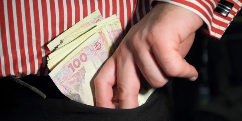 У привласненні бюджетних коштів підозрюються колишні посадовці сільради на Житомирщині