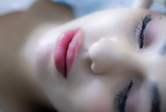 Почему вашему организму нужен коллаген и как выбрать правильную добавку к рациону