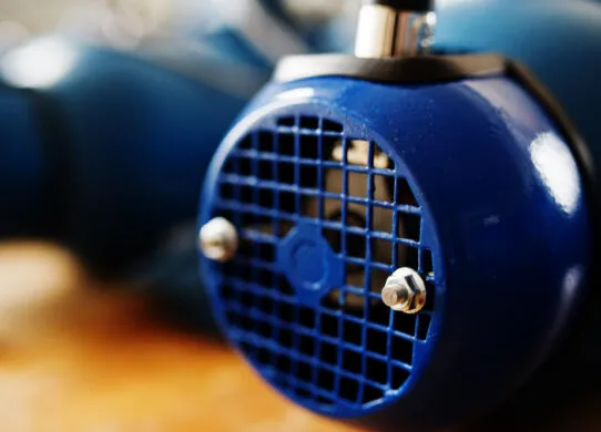 Редуктори та електродвигуни