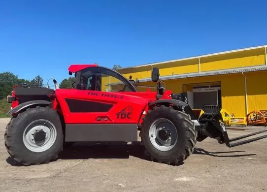 Телескопічний навантажувач