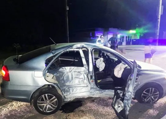 ДТП у Житомирі: авто врізалося в електроопору, загинула 16-річна дівчина