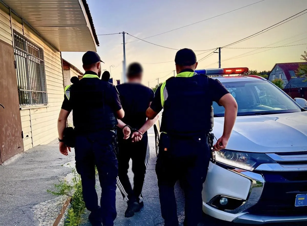 Замах на вбивство в Звягелі: стрілець поранив сусіда та втік