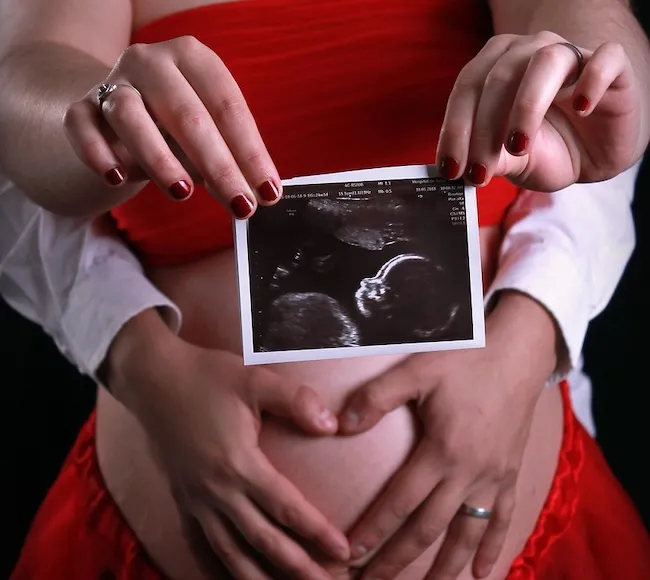 Інноваційні підходи в лікуванні безпліддя — шлях до щасливого батьківства