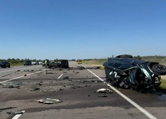 Масштабна аварія на трасі Житомирщини