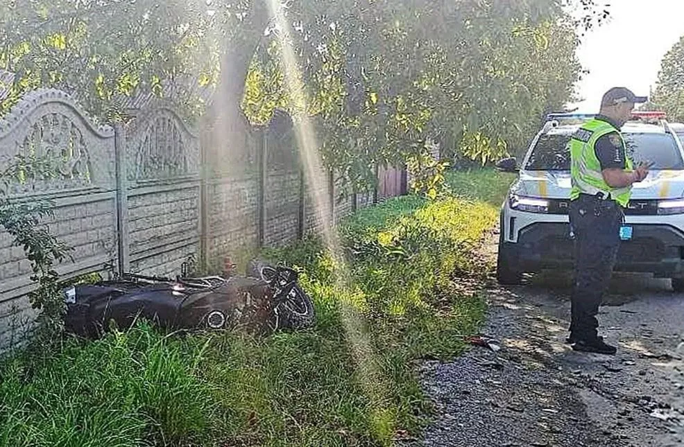 Моторошна ДТП на Бердичівщині: постраждала молода дівчина