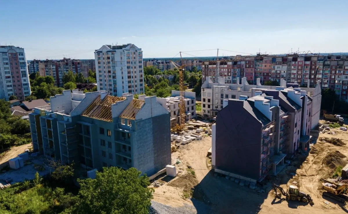 У Житомирі будують житло для ВПО: що вже готово та коли планують заселення