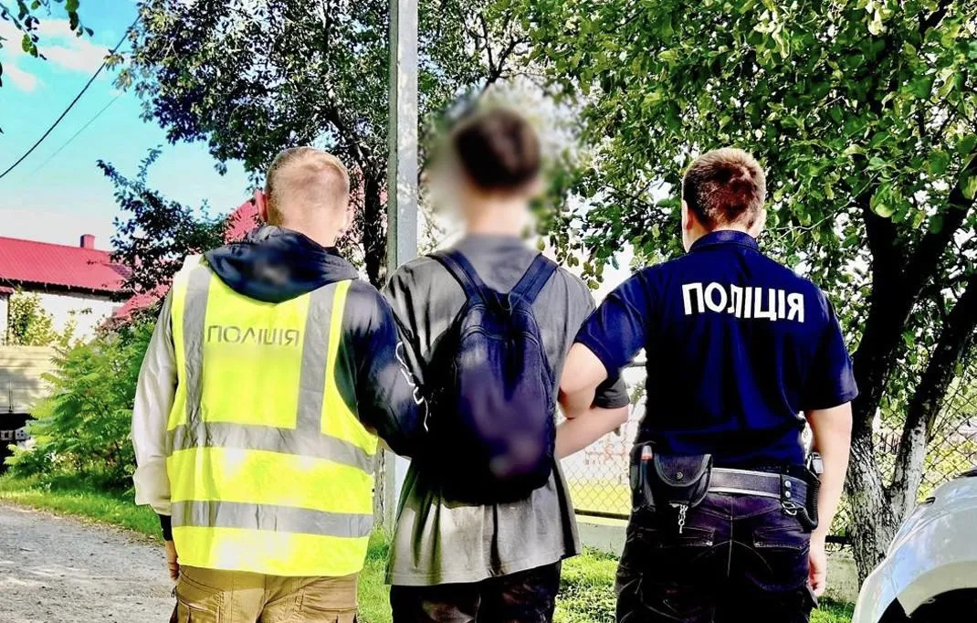 У Звягелі затримали 22-річного «кур’єра» з 149 згортками психотропів