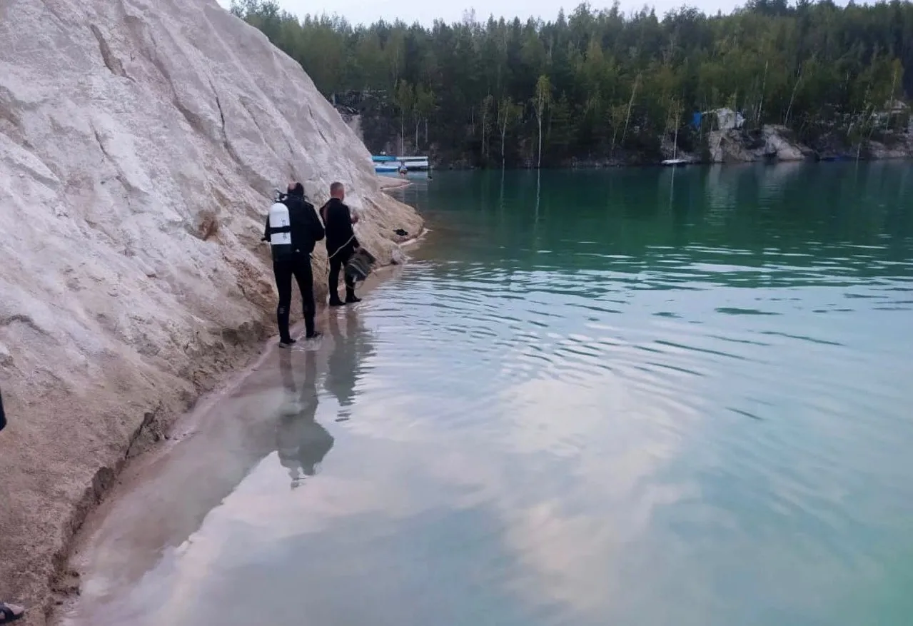 Трагедія на Житомирщині: чоловік пірнув у кар’єр і не виплив