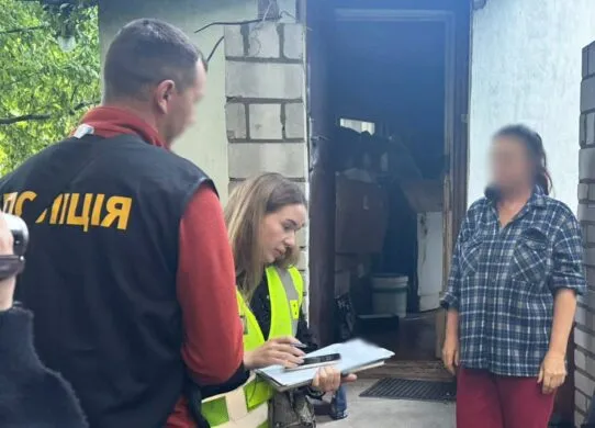 На Житомирщині викрили жінку, яка розсилала психотропи по Україні та навіть за кордон