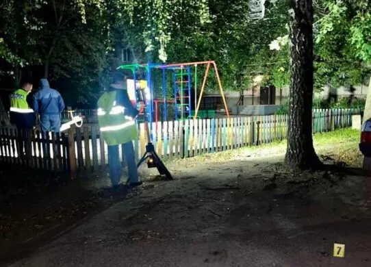 Родинна сварка у Коростені закінчилась стріляниною: поранено двох людей