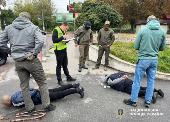 Хотів «відкосити» за 7 тисяч доларів: на Житомирщині викрили схему фіктивної непридатності до служби