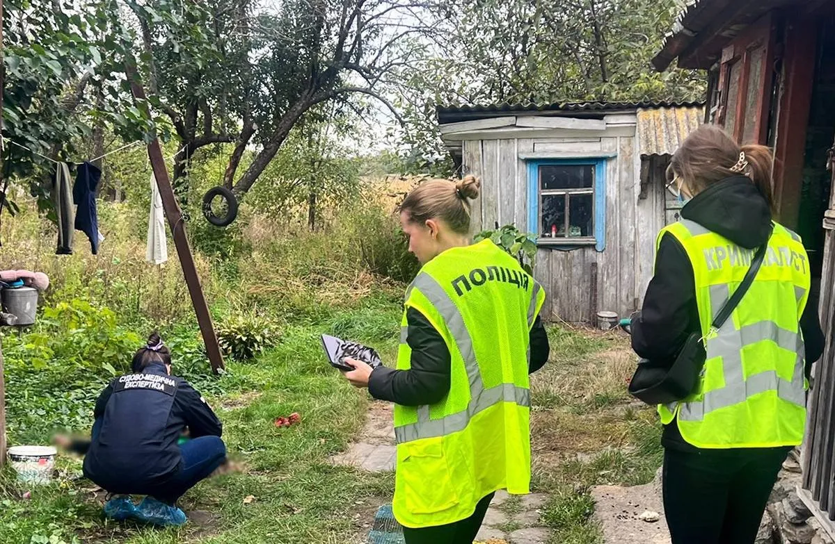 Кривава сімейна драма: на Житомирщині обрали запобіжний захід для чоловіка, який вбив родину