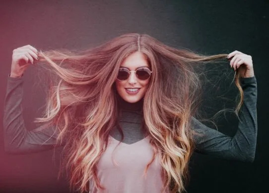 Календар стрижок на грудень 2025: сприятливі та несприятливі дні