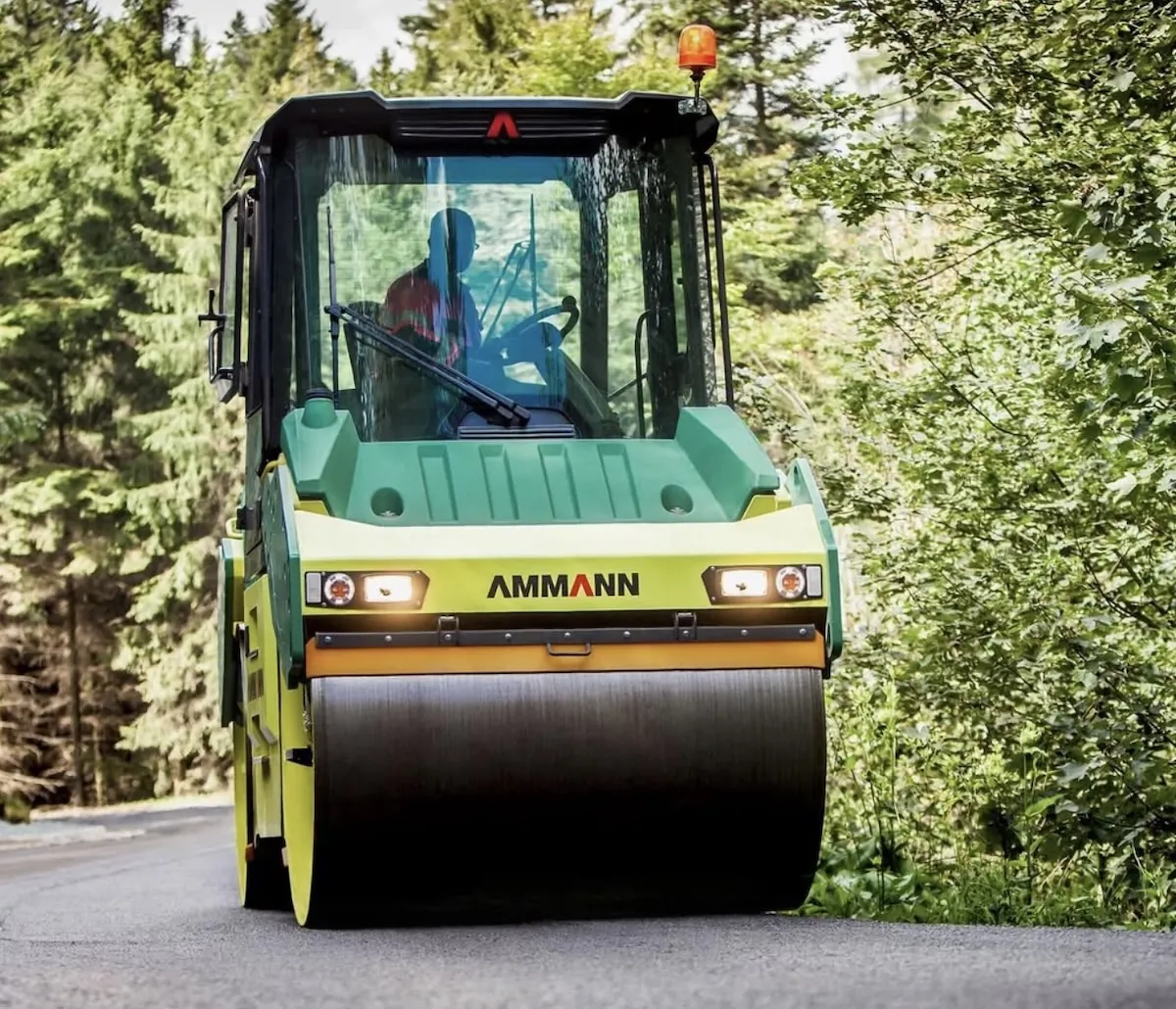 Дорожно-строительная техника: Купить, выбрать и обслуживать для качества дорог в 2025 году