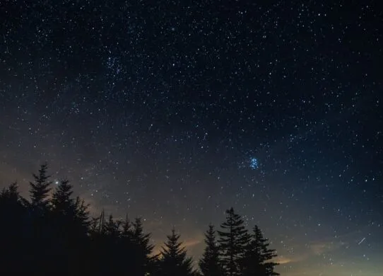 Як виглядає дрон вночі і як його розпізнати: важливо знати кожному