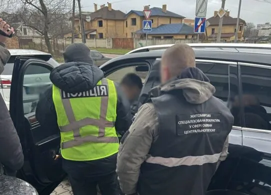 У Бердичеві чоловік «продавав» інвалідність за 3 тис дол