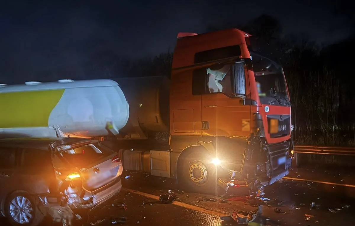 На Житомирщині сталася аварія, в якій загинула пасажирка мікроавтобуса