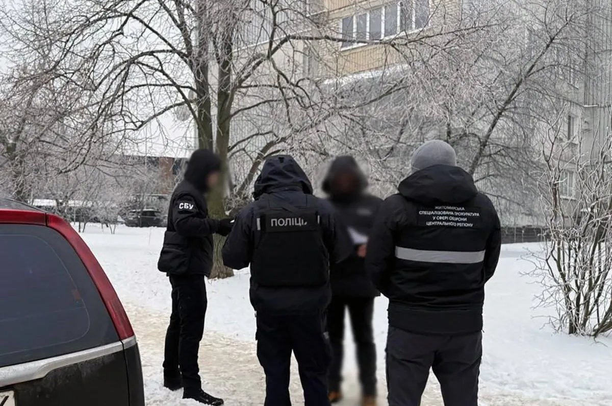 На Житомирщині викрили корупційне тріо з ТЦК