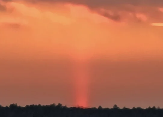 Над Житомиром помітили унікальне явище: що це було