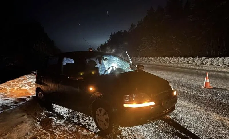 Поліція розшукує рідних чоловіка, що потрапив у ДТП під Житомиром