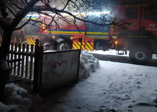 У Житомирському районі на попелищі власної оселі виявили тіло 87-річного чоловіка