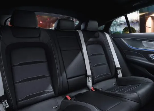 Механізм складання задніх сидінь: поломки та способи відновлення