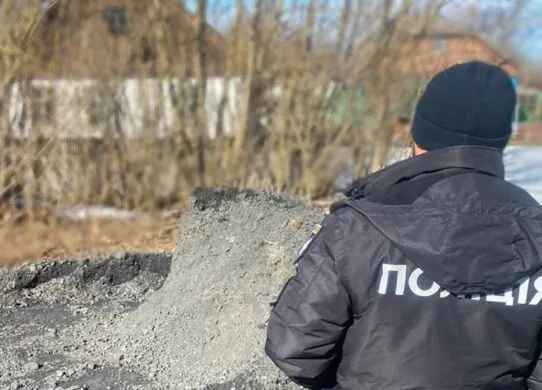Нагрівся на шкільному вугіллі: поліція Житомирщини вручила підозру підприємцю