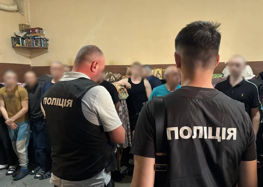 У Житомирі кримінальні авторитети вимагали гроші з дружини в'язня