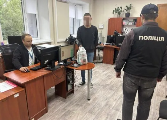 У Житомирі спіймали іноземця-порушника, якого депортують з країни