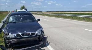 На Житомирщині під колесами Lanos загинув водій електровелосипеда
