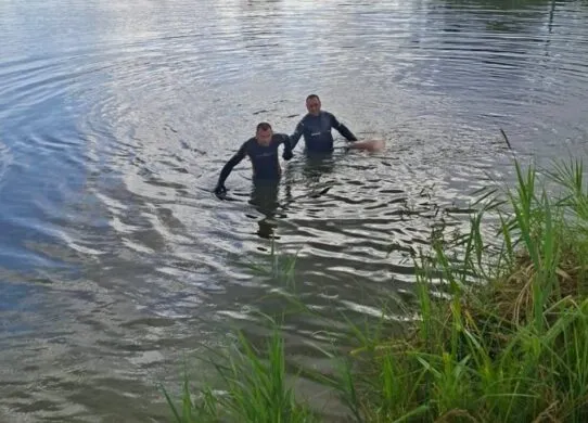 На Житомирщині водолази дістали з води тіло 25-річного хлопця: деталі