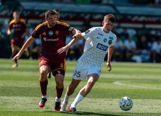 Полісся - Харків 3:1: огляд матчу 2-го туру УПЛ