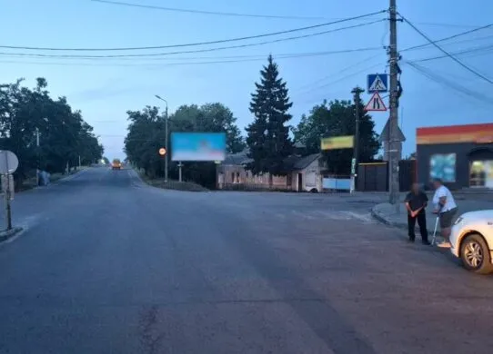 На Житомирщині водій збив двох 16-річних дівчат: подробиці