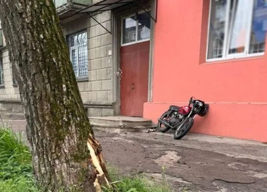 На Житомирщині оголосили підозру водію, який "під кайфом" збив підлітків